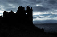 6dunure-castle